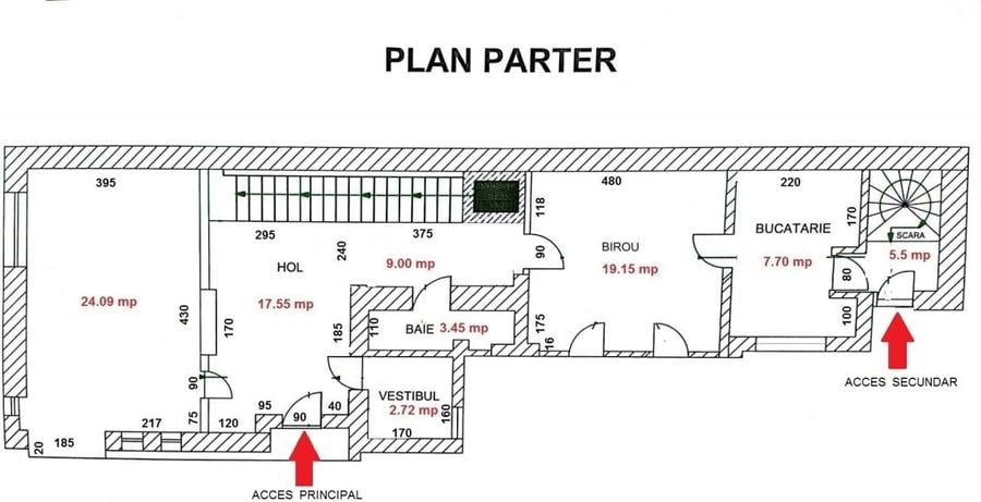 Casă cu 8 camere cu Teren 250 Mp în 1 Mai