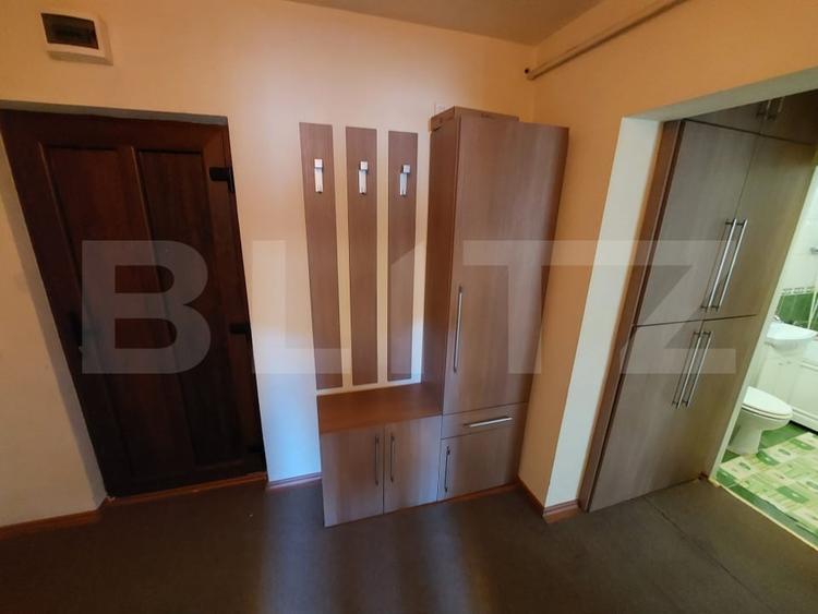Apartament cu 2 camere decomandat, mobilat în Sud