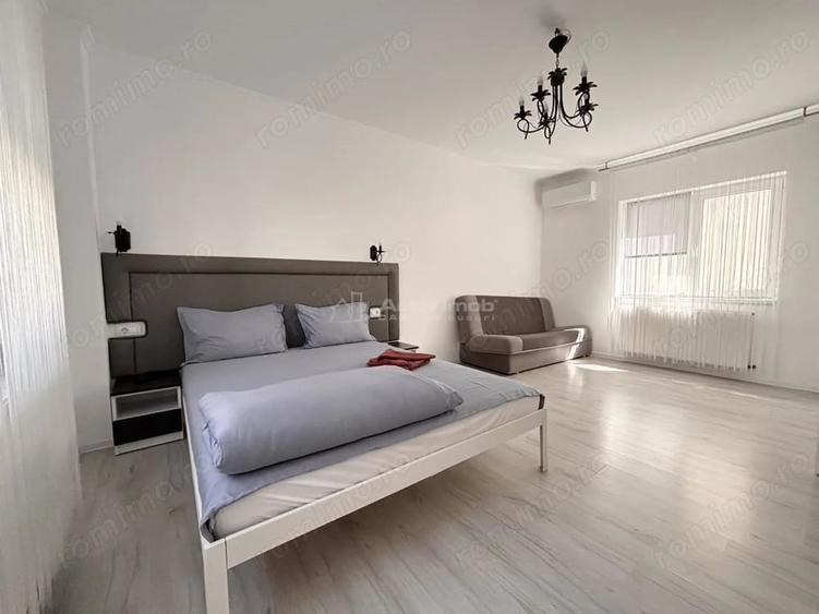 Casă cu Teren 300 Mp în Sânmartin