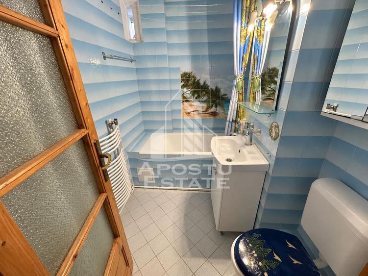 Apartament cu 3 camere decomandat, mobilat în Spitalul Județean