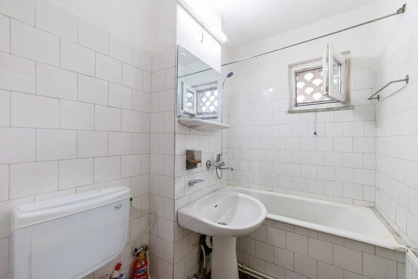 Apartament cu 2 camere decomandat în Trivale