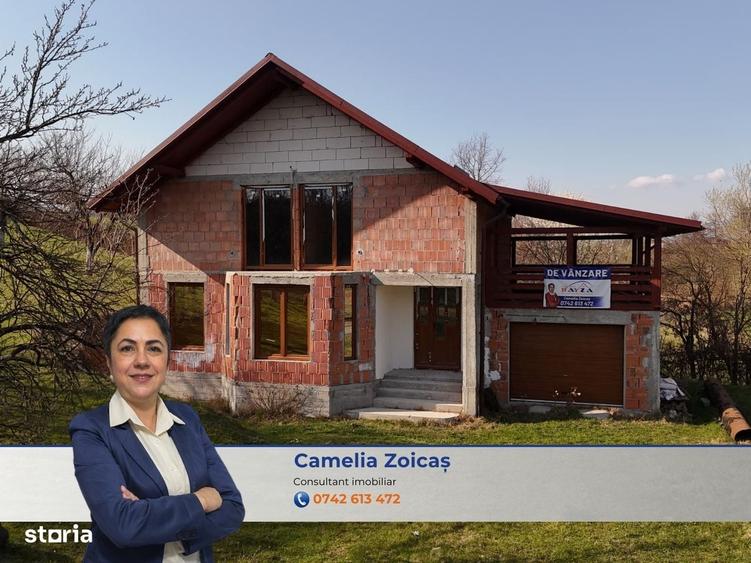 Casă cu 4 camere cu Teren 1200 Mp în Coaș