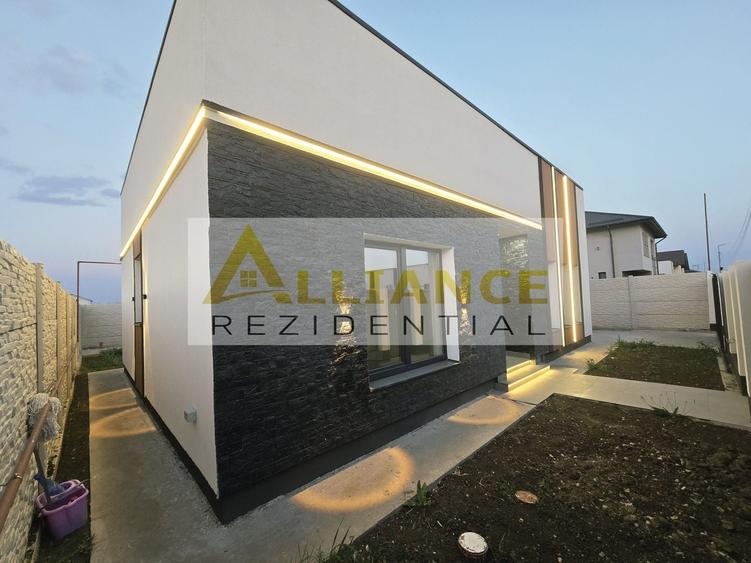 Casă individuală cu 4 camere cu Canalizare în Berceni