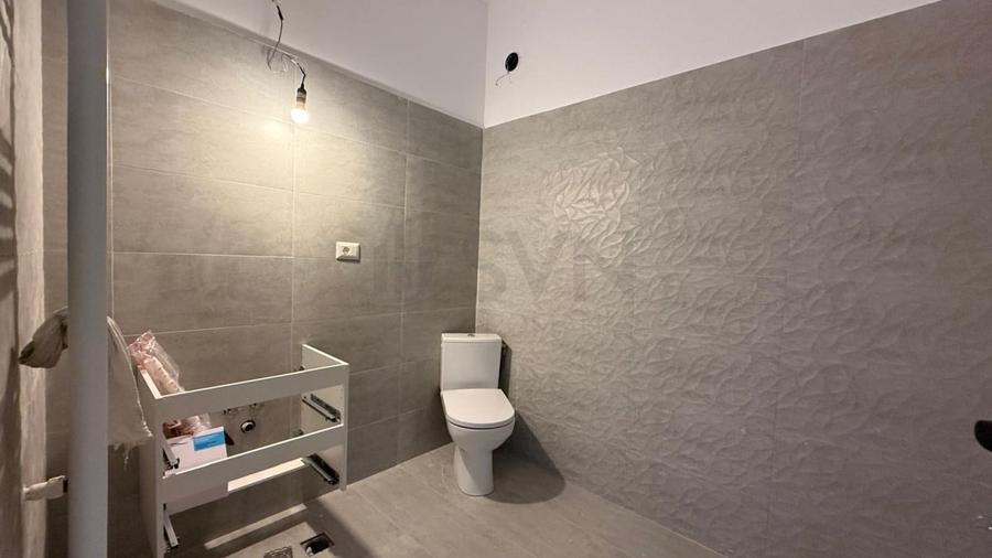 Apartament cu 2 camere decomandat în Pipera