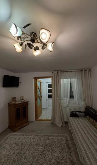 Casă individuală cu 1 camere cu Teren 50 Mp în Bucșinescu