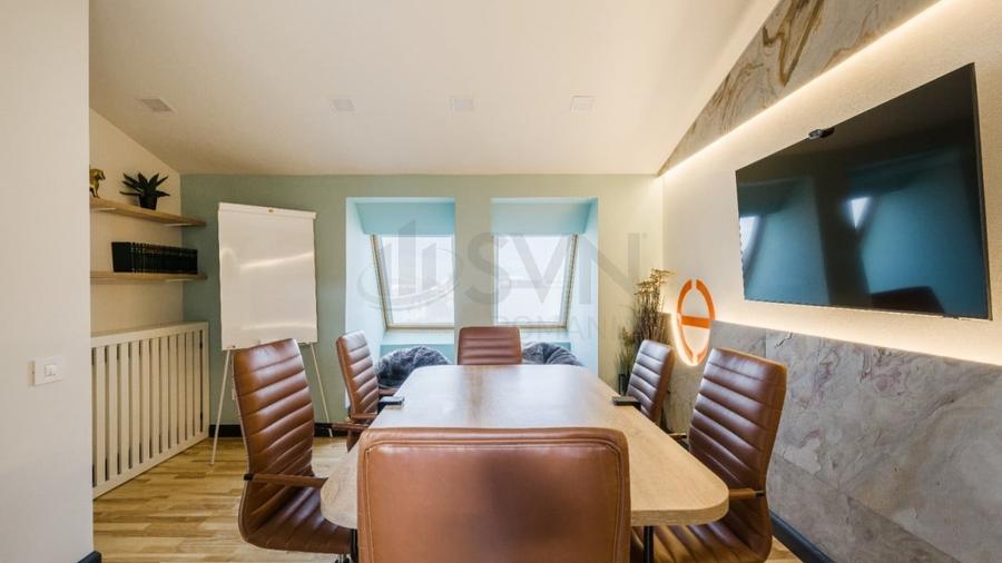 Apartament cu 4 camere decomandat, mobilat în Primăverii