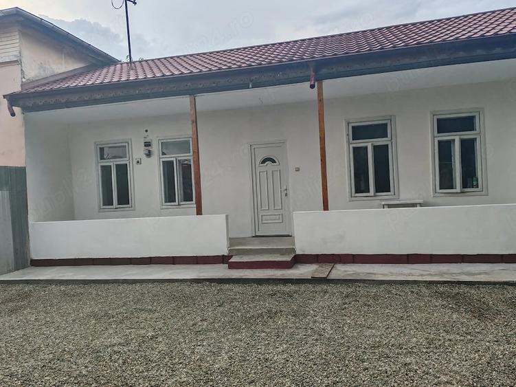 Casă cu 4 camere cu Teren 612 Mp în Ultracentral