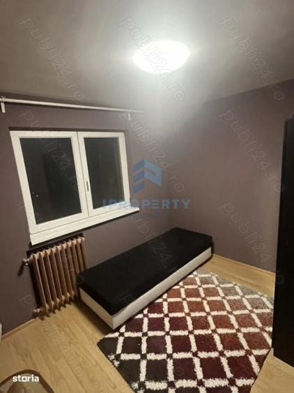 Apartament cu 4 camere decomandat în Teiul Doamnei