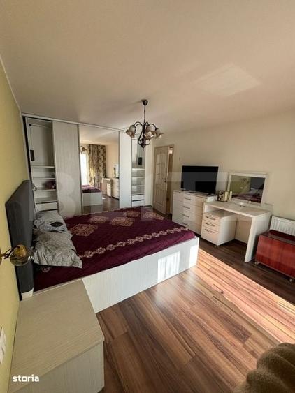 Apartament cu 4 camere în Independenței