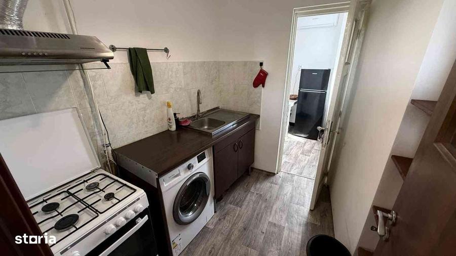 Apartament cu 2 camere în Victoriei