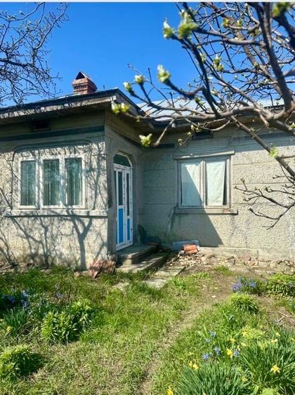 Casă individuală cu 4 camere cu Canalizare în Ciorăști
