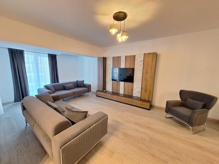 Apartament cu 2 camere decomandat, mobilat în Unirii