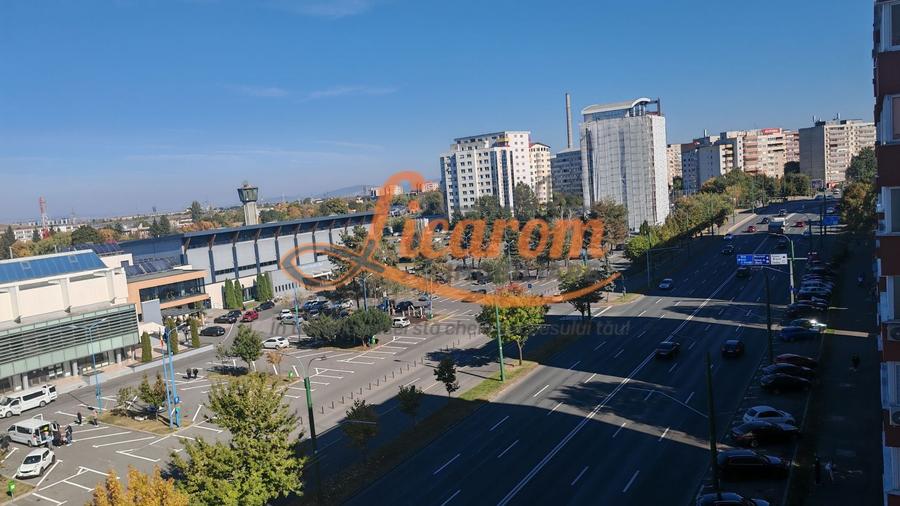 Apartament cu 2 camere decomandat, mobilat în Centrul Civic