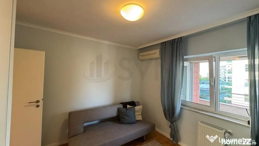 Apartament cu 3 camere decomandat în Lacul Tei