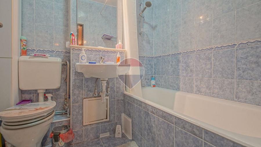Apartament cu 2 camere decomandat, mobilat în Răcădău