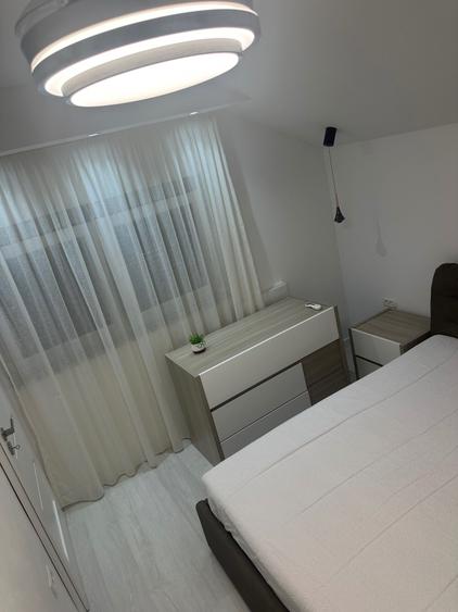 Apartament cu 2 camere semidecomandat în Exterior Vest