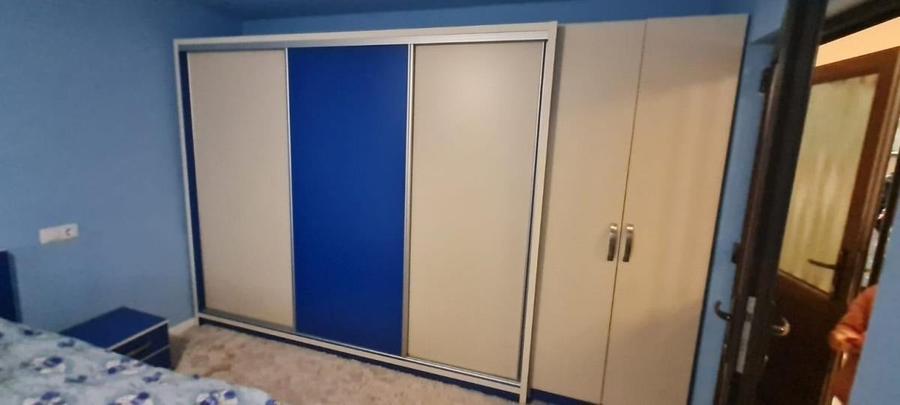 Apartament cu 3 camere semidecomandat în Cetate
