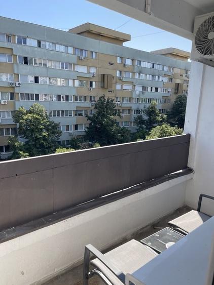 Apartament cu 3 camere, mobilat în Drumul Taberei