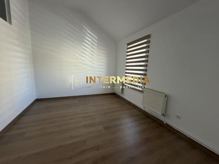 Birou, de 15 mp, în Central