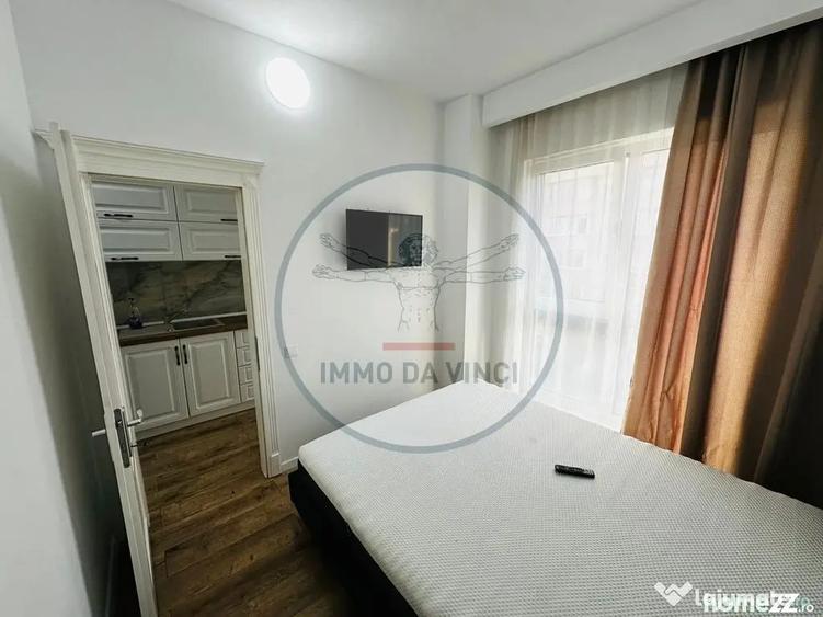 Apartament cu 3 camere semidecomandat în Mărăști
