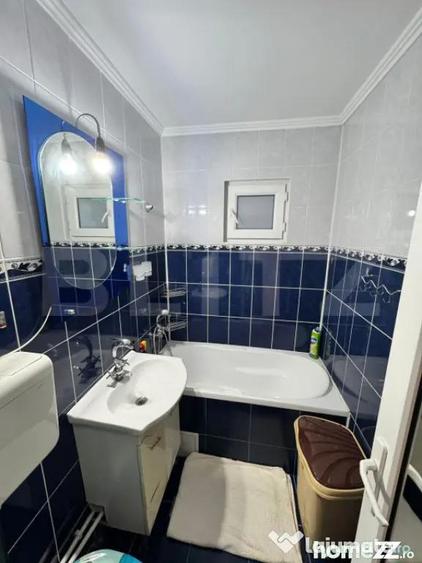 Apartament cu 2 camere semidecomandat în Micro 38