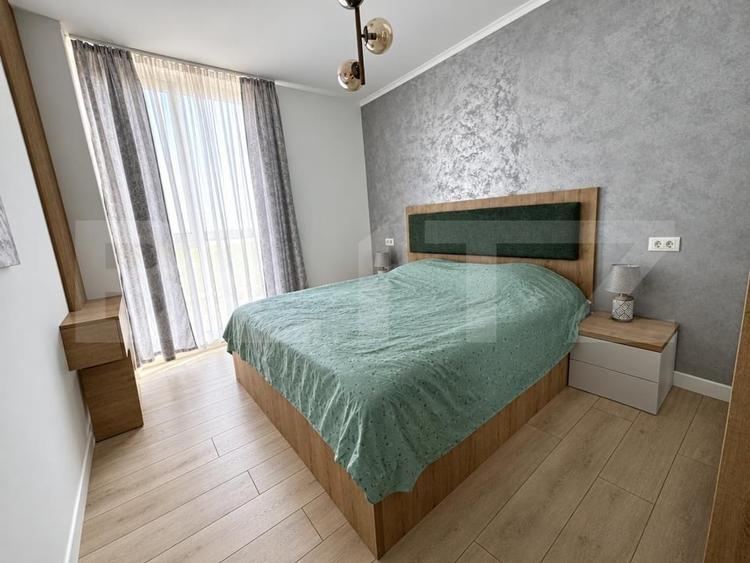 Apartament cu 2 camere semidecomandat, mobilat în Torontalului