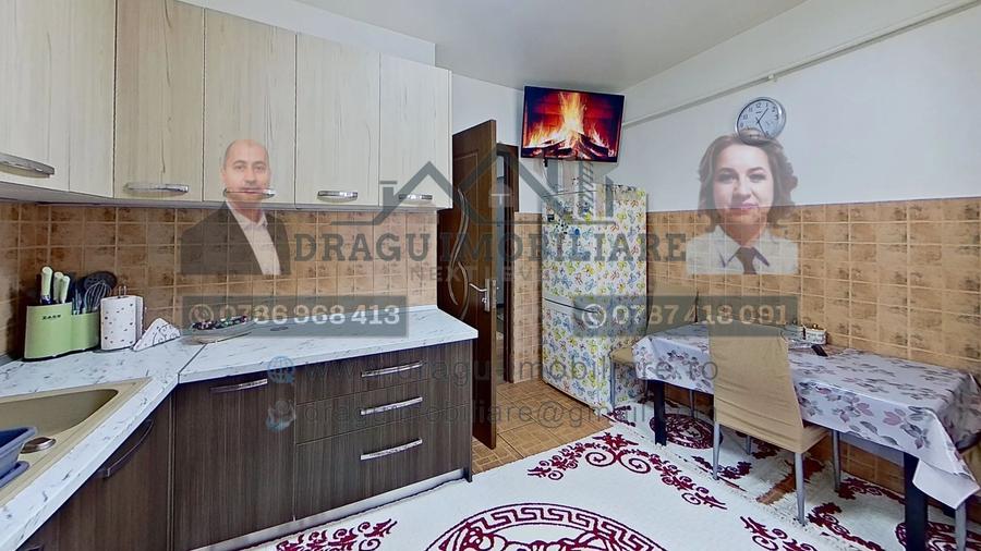 Apartament cu 3 camere decomandat în Est