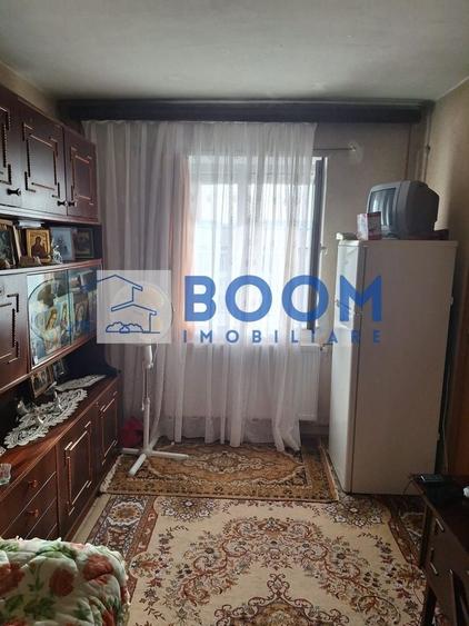 Apartament cu 3 camere decomandat în Cartierul Traian