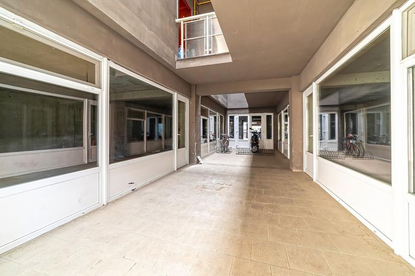 Birou, de 196 mp, în Aradul Nou