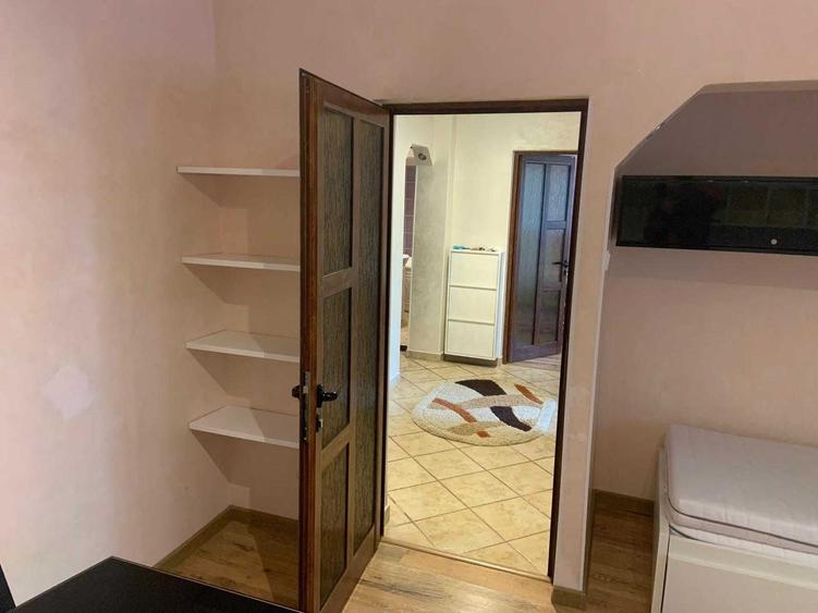 Apartament cu 2 camere decomandat în Siderurgiștilor