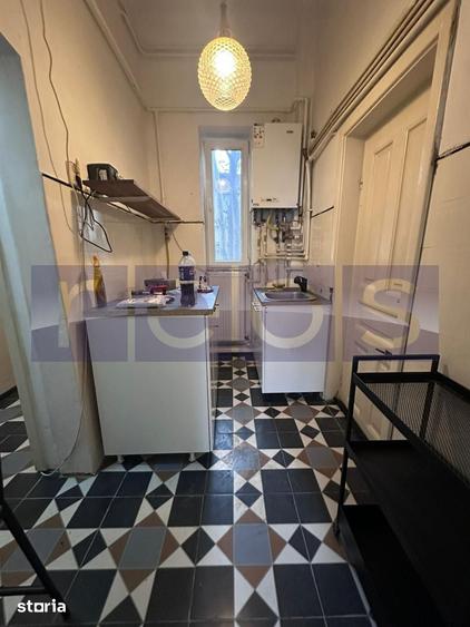 Apartament cu 2 camere decomandat în Centrul Istoric