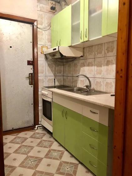 Garsonieră semidecomandată în Barieră
