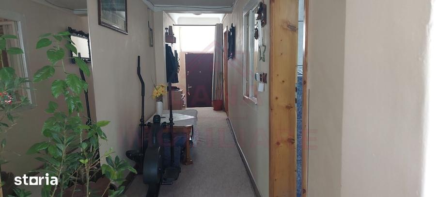 Casă cu 4 camere cu Teren 260 Mp în Central