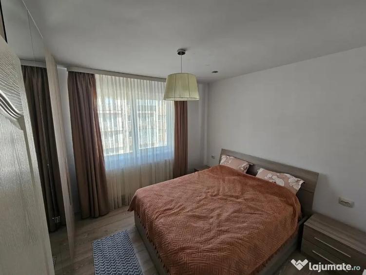 Apartament cu 2 camere decomandat în Ipotești