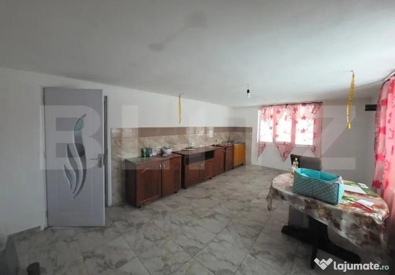 Casă cu 3 camere cu Teren 500 Mp în Central