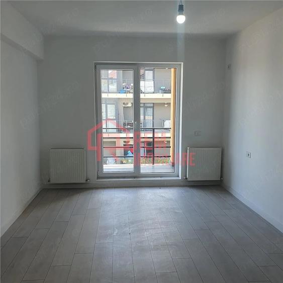 Apartament cu 2 camere decomandat în Fundeni