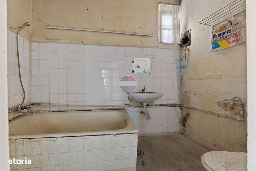 Casă cu 4 camere în Ultracentral