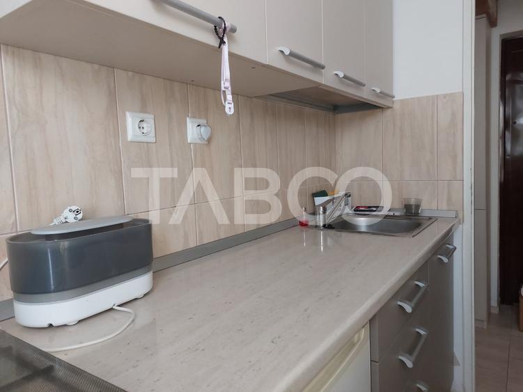Garsoniera decomandata 26 mp etaj 2 geam la baie Str Frunzei Sibiu - 14