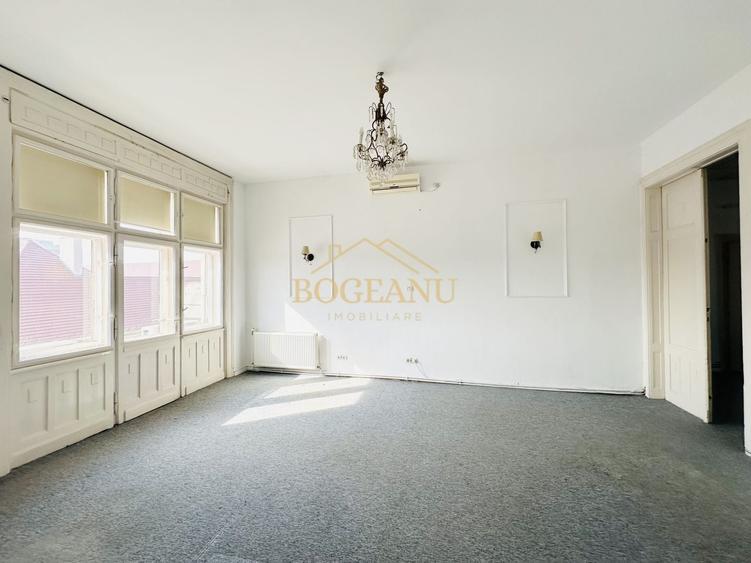 Apartament cu 2 camere semidecomandat în Ultracentral