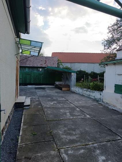 Casă cu 3 camere în Daia