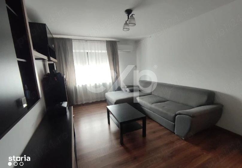 Apartament cu 3 camere decomandat în Găvana
