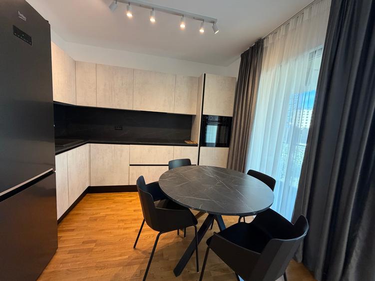 Apartament cu 2 camere decomandat, mobilat în Herăstrău