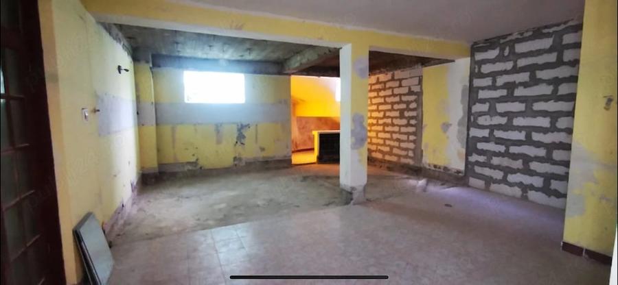 Apartament cu 3 camere decomandat în Calea Timișoarei