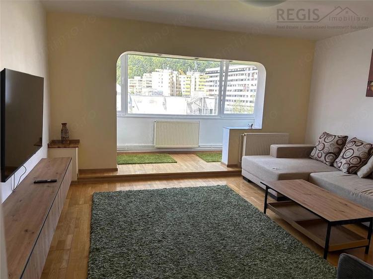 Apartament cu 3 camere, mobilat în Răcădău