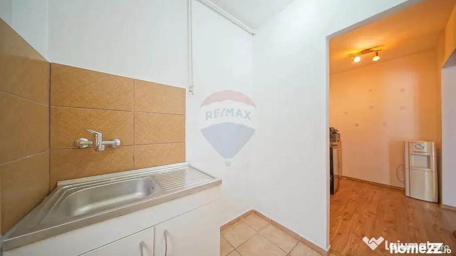 Spațiu comercial, de 40 mp, în Vlahuță