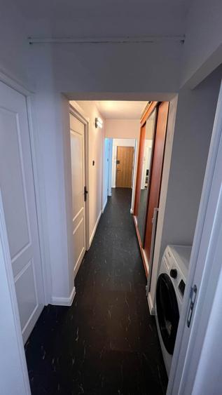 Apartament cu 3 camere decomandat în Rahova
