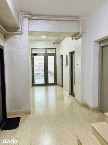 Apartament cu 3 camere în Chitila