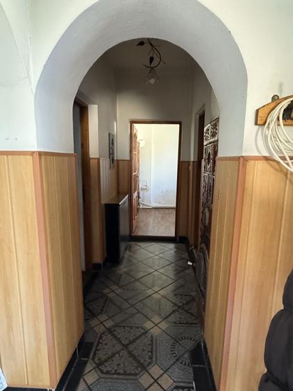 Casă cu 3 camere cu Teren 317 Mp în Central