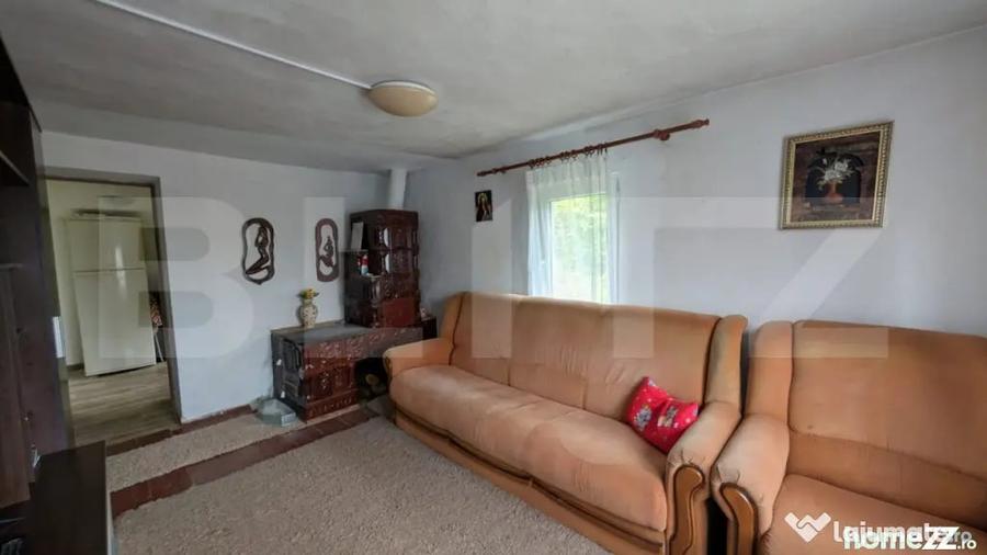 Casă cu 3 camere cu Teren 3266 Mp în Malu cu Flori