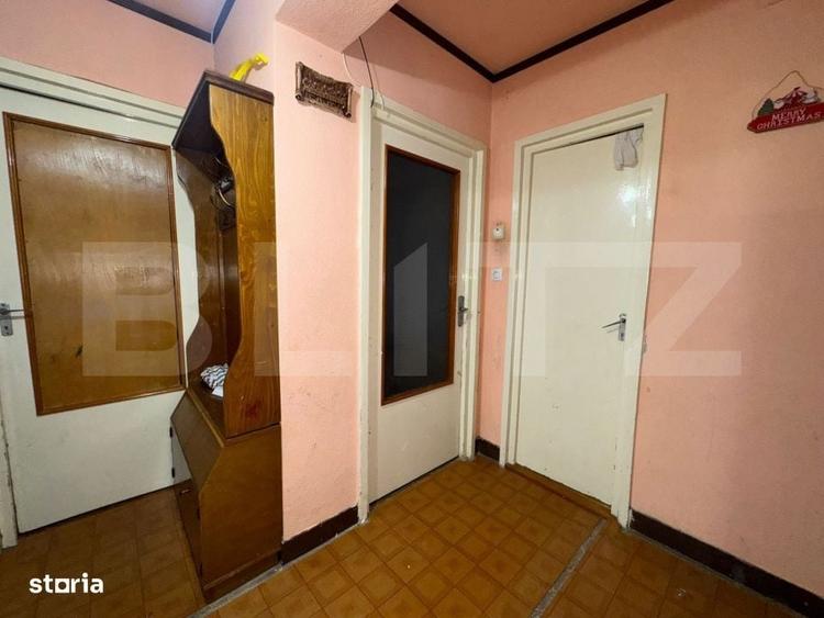Apartament cu 3 camere decomandat în Deve